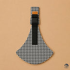 Porte-bébé sling pied-de-poule noir et blanc marque brushhoo vue de face